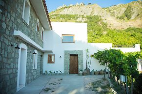 Borgo Corbaro - Exclusive Retreat