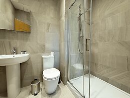 Elegant 2 Bed City Centre Flat