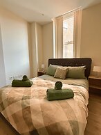 Elegant 2 Bed City Centre Flat