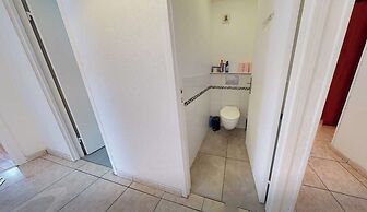 Private Room in a Shared Flat - Lyon 8