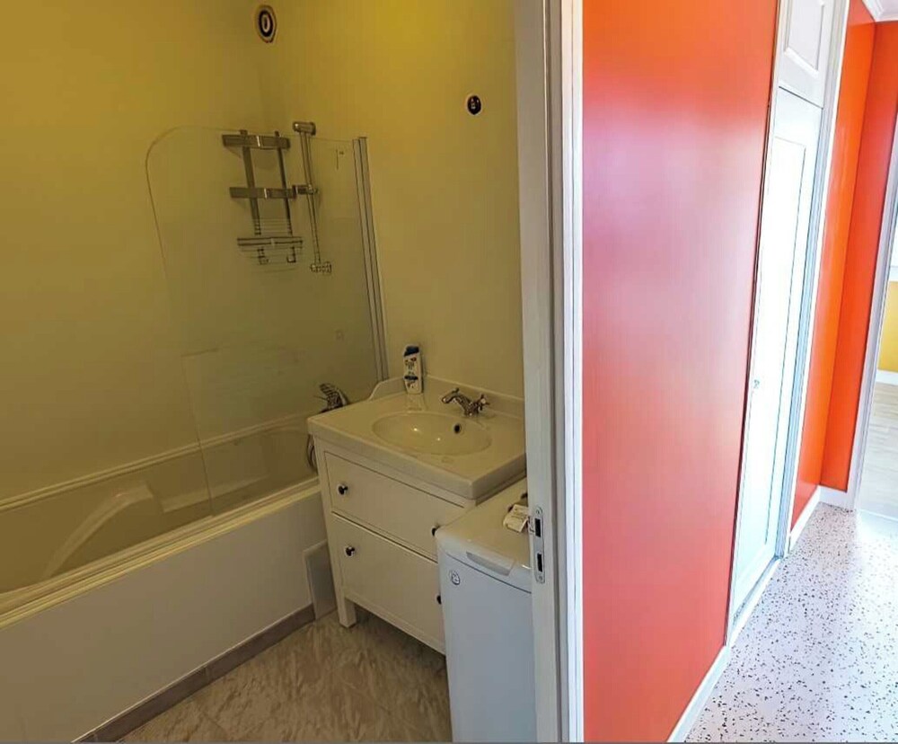 Cozy Room in a Friendly Shared Flat - Lyon 8th