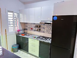 Elite Holiday Homes - Akdital & Aéroport