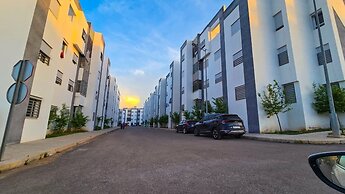 Elite Holiday Homes - Akdital & Aéroport