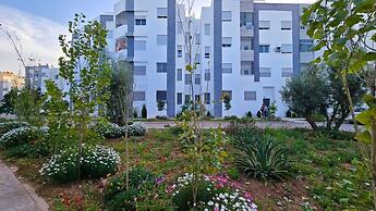Elite Holiday Homes - Akdital & Aéroport