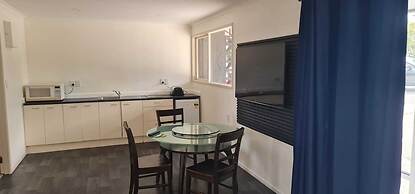 Kiwi Cove Motel