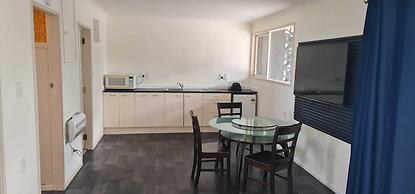 Kiwi Cove Motel