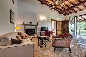 Casale il Poderetto by Mamo