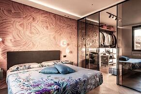 ASTRA PENTHOUSE