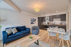 Alexander House by Guestz