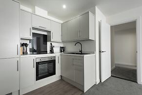City Point Apartments by Guestz