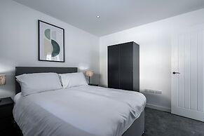 City Point Apartments by Guestz