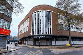 City Point Apartments by Guestz