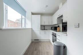 City Point Apartments by Guestz