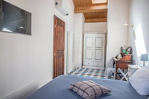 The View House