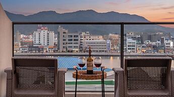 Tongyeong Present Gamsung Pension
