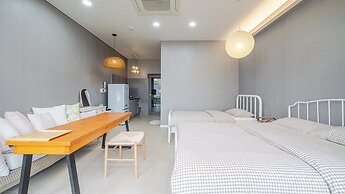 Tongyeong Present Gamsung Pension