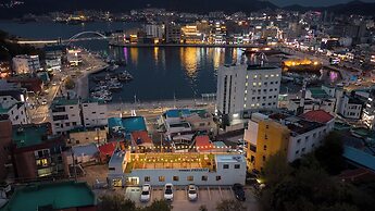 Tongyeong Present Gamsung Pension