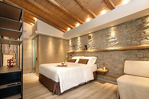 Evoras Boutique Hotel