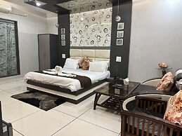 Mithilesh Hotel
