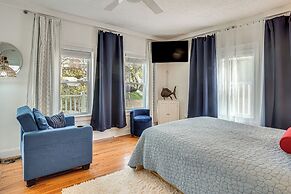 Walk to Gloucester Harbor & Dtwn: Coastal Studio