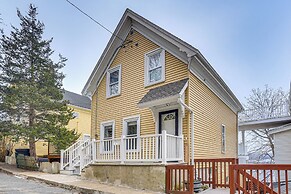 Walk to Gloucester Harbor & Dtwn: Coastal Studio