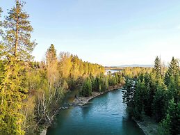 Glacier River Ranch - Middle Fork