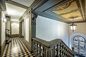 Signoria Collection