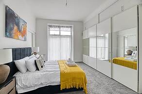 Glendale House by Guestz
