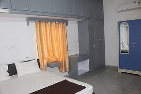 Ivory Inn