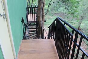 Ivory Inn