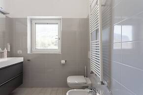 Open View Apartment by Wonderful Italy