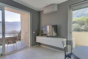 Open View Apartment by Wonderful Italy