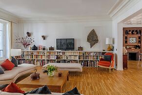 Paris Opera Prestige residence