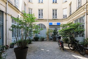 Paris Opera Prestige residence
