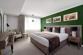 Ivanhoe Hotel