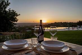 ISULA TRAVEL - Panoramic Relax Lodges