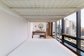 HOTEL LETS ABOVE