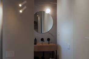 Octantis Signature Rooms