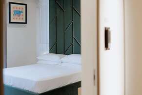 Octantis Signature Rooms