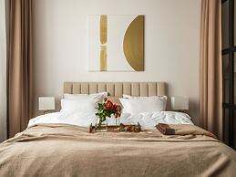 The Gallery Suites by Fragola Collection