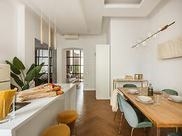 The Gallery Suites by Fragola Collection