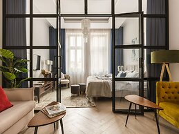 The Gallery Suites by Fragola Collection
