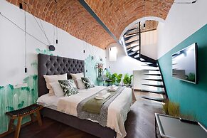 The Gallery Suites by Fragola Collection