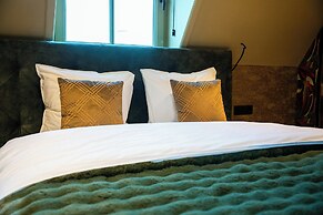 Room4