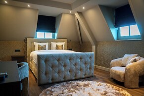 Room4