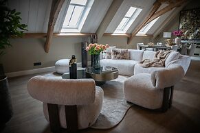 Room4