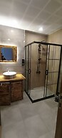 Merze Suit Otel