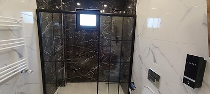 Merze Suit Otel