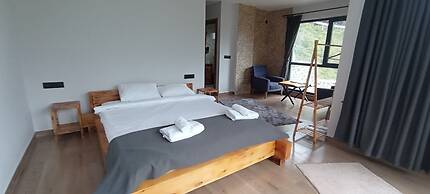 Merze Suit Otel