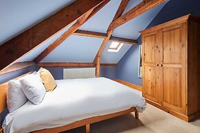 Host Stay - Mulgrave House